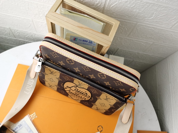 ルイヴィトンバッグ側面デザイン